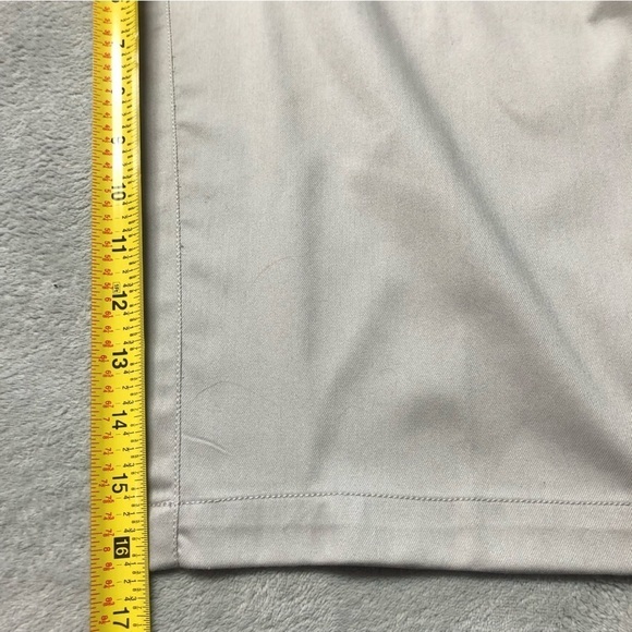 NWT Nike Dri-Fit Taupe Golf Shorts Size Youth XL (13-15 yrs) - Picture 8 of 9